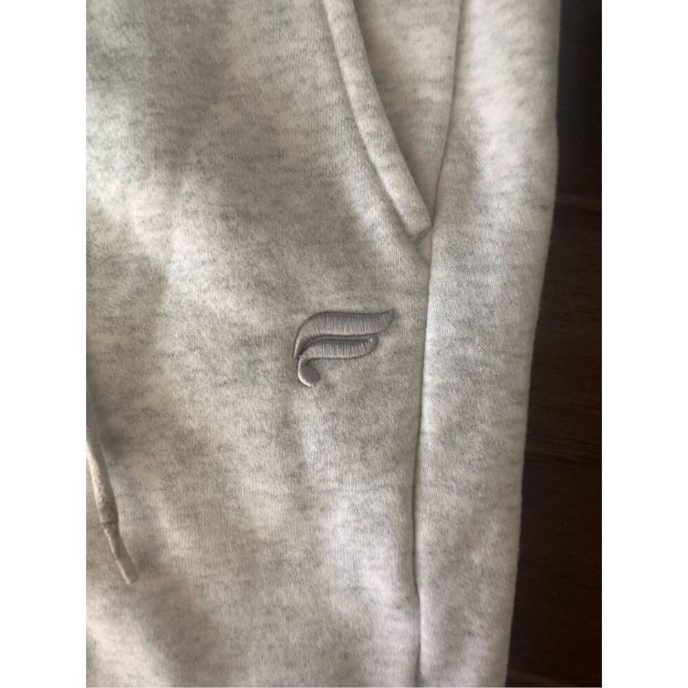 Fabletics Drawstring Elastic Ankle Sweatpants Wit… - image 5